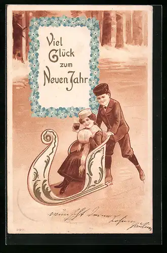 Präge-AK Kleines Paar bei Schlittenfahrt auf dem Eis, Neujahrsgruss