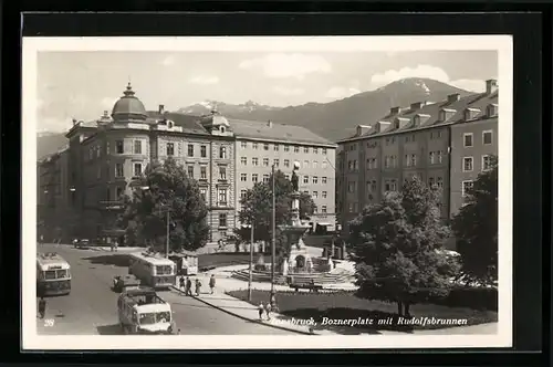 AK Innsbruck, Boznerplatz mit Rudolfsbrunnen