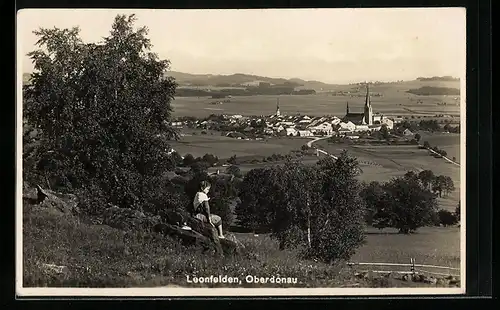 AK Leonfelden /Oberdonau, Ortsansicht mit Weitblick