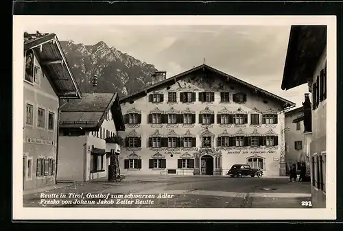 AK Reutte /Tirol, Gasthof zum schwarzen Adler, Fresko von Johann Jakob Zeiler Reutte