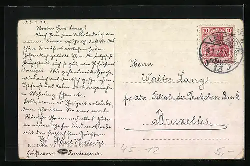 AK Ausflügler mit Schlitten an einem Abhang