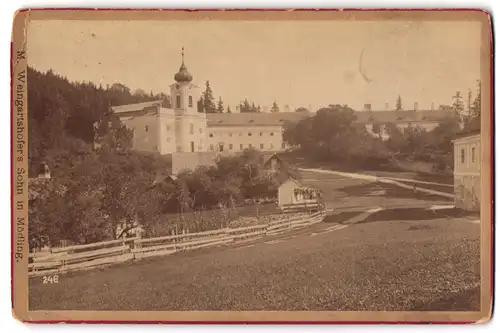 Fotografie M. Weingartshofer`s Sohn, Mödling, Ansicht Mariahilfberg, Blick nach dem Kloster Mariahilfberg