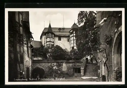AK Leutenberg, Schloss Friedensburg, Burghof