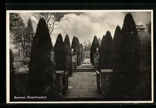 AK Barmen, Partie auf dem Ehrenfriedhof