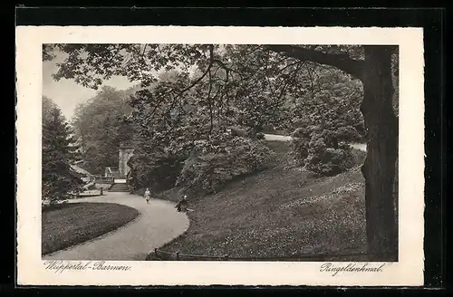 AK Wuppertal-Barmen, Ringeldenkmal, Parkpartie