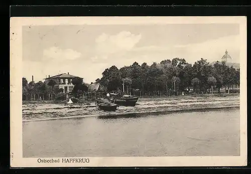 AK Haffkrug /Ostsee, Boote und Haus am Strand