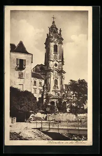 AK Dürnstein in der Wachau, Kirche im Ort