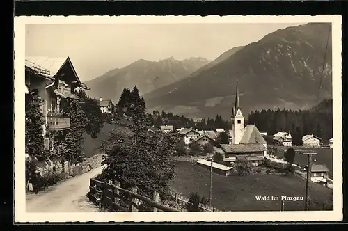 AK Wald im Pinzgau, Ortspartie mit Kirche