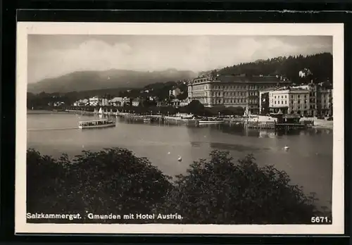 AK Gmunden /Salzkammergut, Ortsansicht mit Hotel Austria