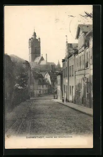 AK Darmstadt, Strassenpartie mit Stadtkirche