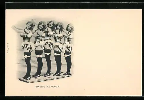 AK Variete-Girls Sisters Lorrison vor Meereskulisse