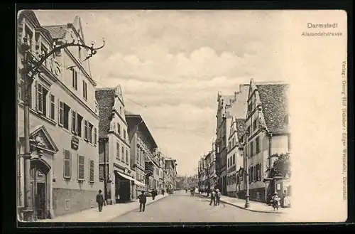 AK Darmstadt, Alexanderstrasse mit Passanten
