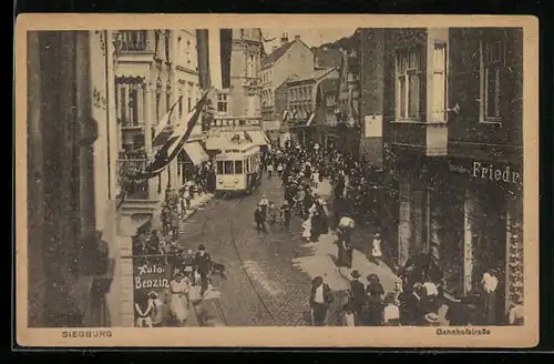 AK Siegburg, belebte Bahnhofstrasse, Strassenbahn