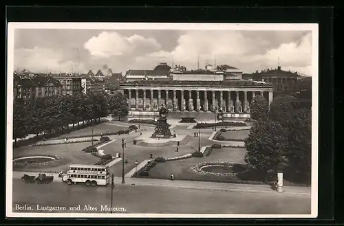 AK Berlin, das Alte Museum am Lustgarten