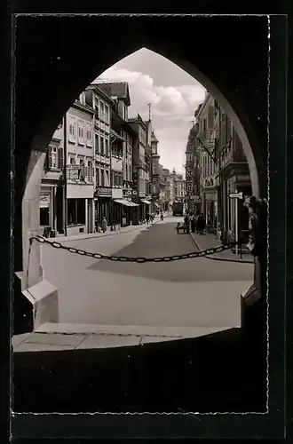 AK Lahr im Schwarzwald, Blick von der Rathausarkaden in die Marktstrasse