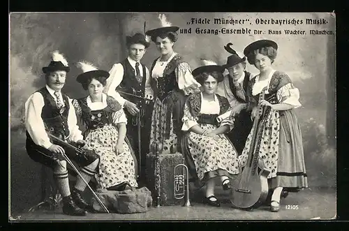 AK Oberbayrisches Musik- und Gesang-Ensemble Fidele Münchner in Tracht