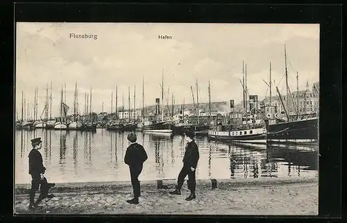 AK Flensburg, Schiffe im Hafen