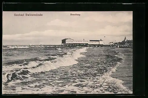 AK Swinemünde, Partie in der Brandung, Blick zur Seebrücke