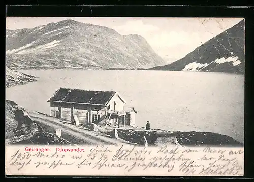 AK Geiranger, Djupvandet, Hütte am Ufer