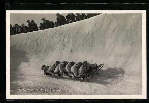 AK Wintersport, Bob an der grossen Kurve
