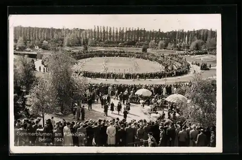 AK Berlin, Sommerblumen am Funkturm 1943