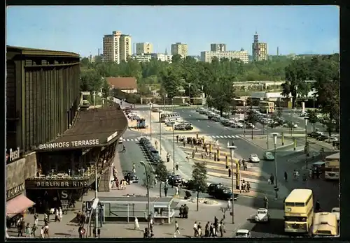 AK Berlin, Bahnhof Zoologischer Garten mit Hansaviertel, Bushaltestellen