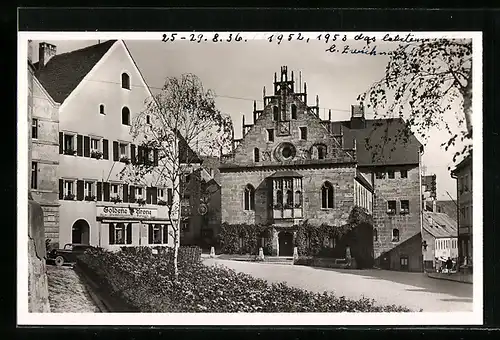 AK Sulzbach-Rosenberg /Opf. Rathaus mit Gasthaus Krone