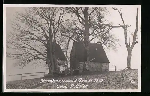 AK Grub, zerstörtes Haus nach der Sturmkatastrophe 1919