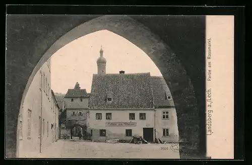 AK Landsberg a. Lech, Partie am Rossmarkt mit Gasthaus zum Fischerwirt