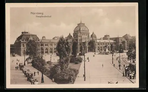 AK Nürnberg, Haupt-Bahnhof mit Reisenden