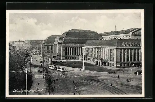 AK Leipzig, Hauptbahnhof mit Strasse aus der Vogelschau