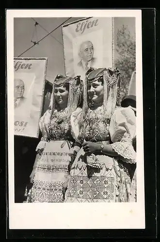 AK Zwei Albanerinnen in Trachtenkleidung