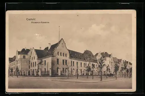 AK Crefeld, Blick auf die Husaren-Kaserne