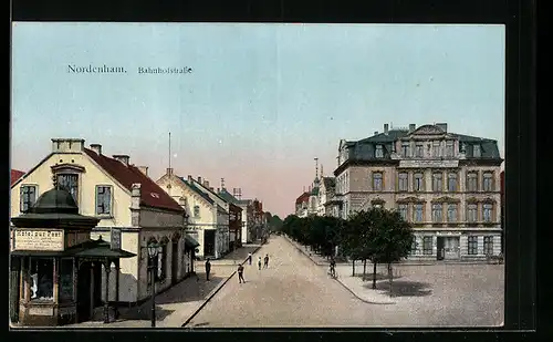 AK Nordenham, Blick in die Bahnhofstrasse, silberne Fensterchen