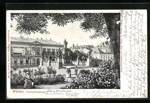 AK Worms, Besucher am Lutherdenkmal