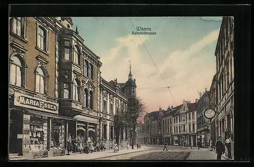 AK Wanne, Bahnhofstrasse mit Geschäften