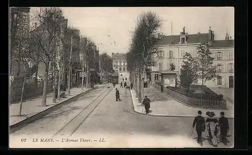 AK Le Mans, L`Avenue Thiers, Strassenbahn