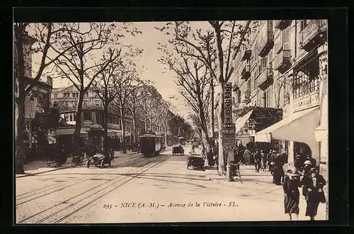 AK Nice, Avenue de la Victoire, Strassenbahn