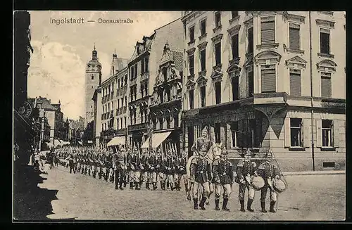 AK Ingolstadt, Parade in der Donaustrasse