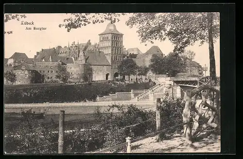 AK Lübeck, Ortspartie am Burgtor