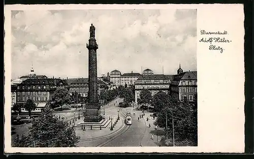 AK Darmstadt,  Platz mit Strassenbahn aus der Vogelschau