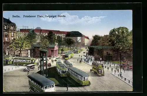 AK Berlin, Strassenbahnen am Potsdamer Platz. Leipziger Strasse
