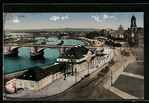 AK Dresden, Teilansicht mit Gasthaus Italienisches Dörfchen, Strassenbahnen