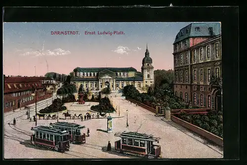 AK Darmstadt, Strassenbahnen auf dem Ernst Ludwig-Platz