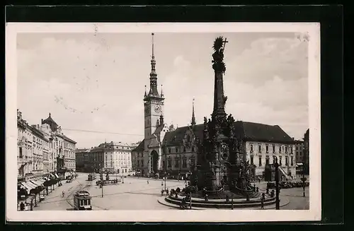 AK Olmütz, Strassenbahnen am Masarykplatz