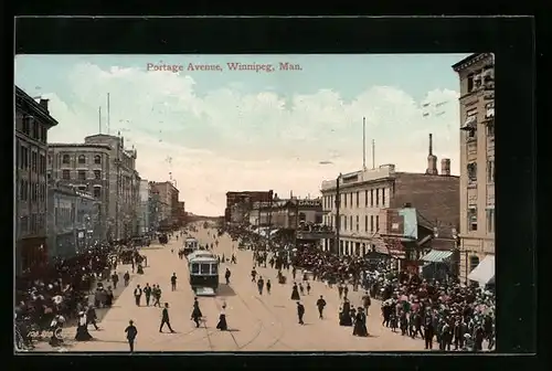 AK Winnipeg /Man., Portage Avenue, Strassenpartie mit Strassenbahn