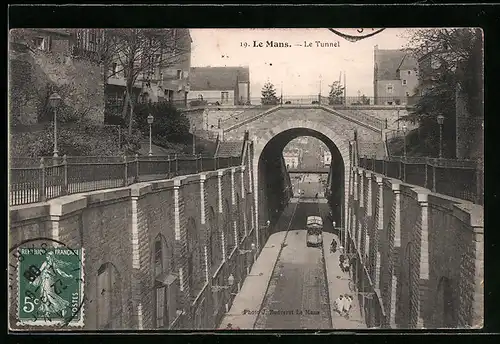 AK Le Mans, Le Tunnel, Strassenbahn