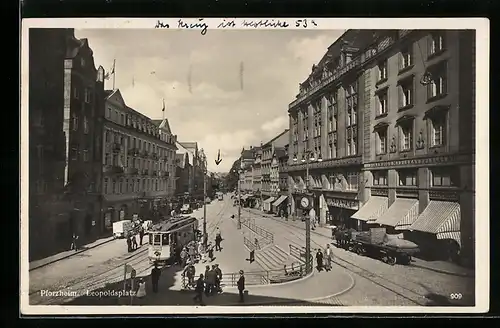 AK Pforzheim, Leopoldsplatz, Strassenbahn