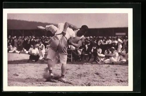 AK Luzern, Eidgenössisches Turnfest 1928, Zwei Sportler beim Ringen