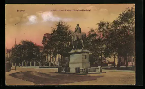 AK Herne, Neumarkt mit Kaiser Wilhelm-Denkmal